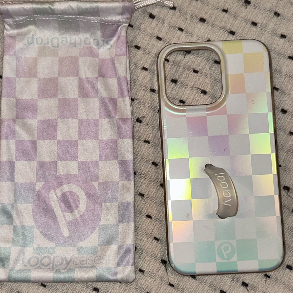 13 pro max iridescent loopy case